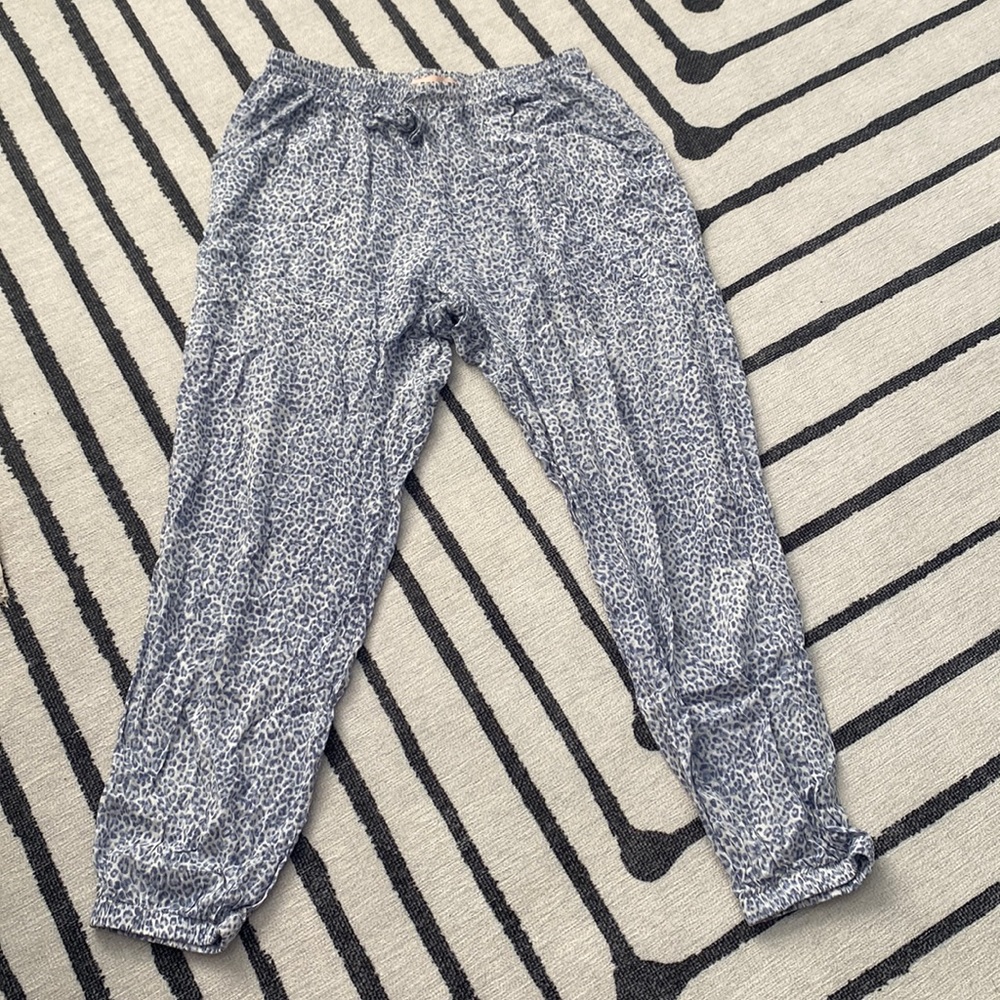 Thin cheetah joggers size small